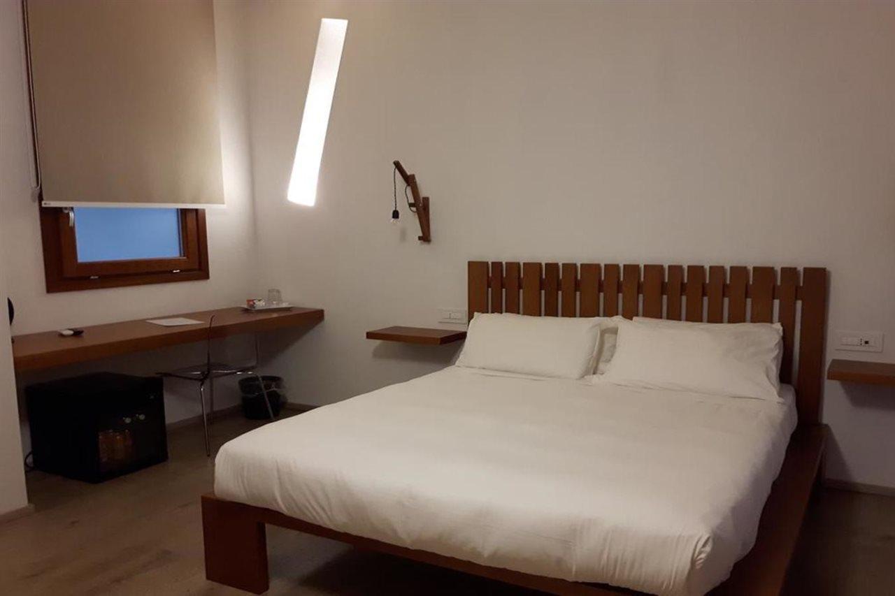 Art Guest House Cagliari Extérieur photo